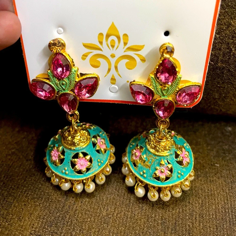 Pastel coloured earrings 💕 - Picture 1 of 4